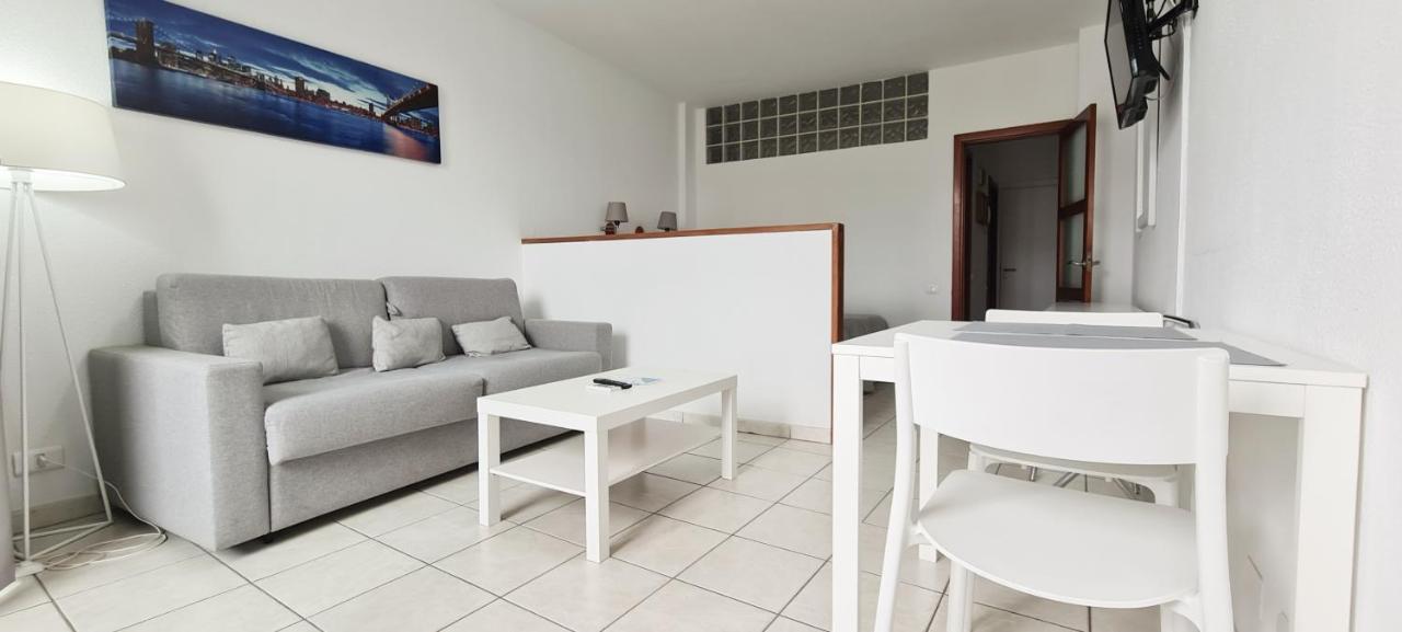 Apartamentos Ciudad Jardin Лас-Пальмас-де-Гран-Канария Экстерьер фото