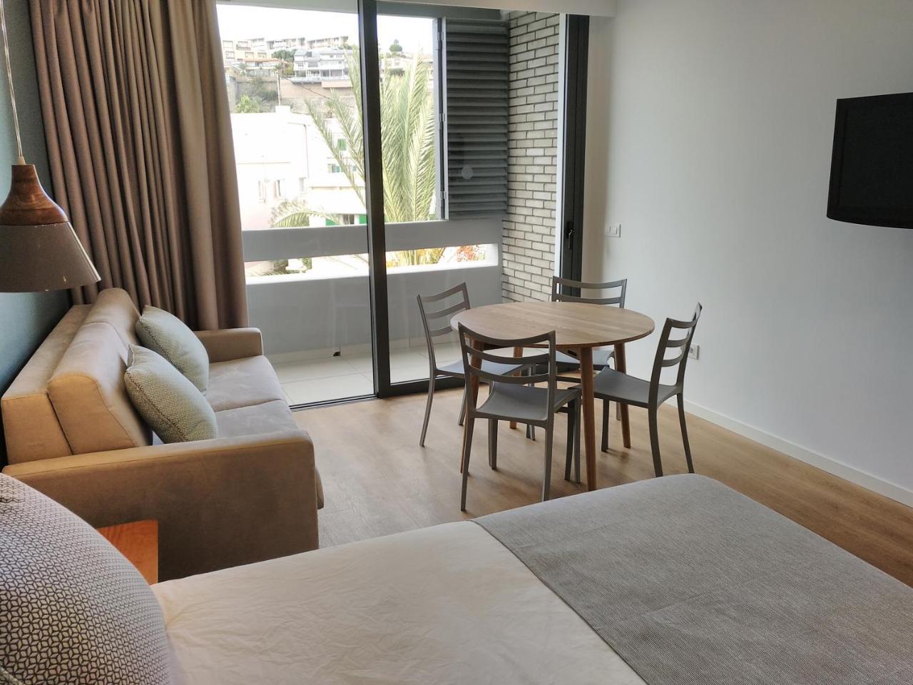 Apartamentos Ciudad Jardin Лас-Пальмас-де-Гран-Канария Экстерьер фото